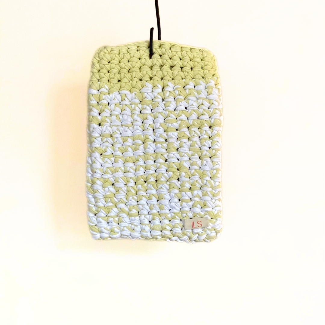 Laptop sleeve