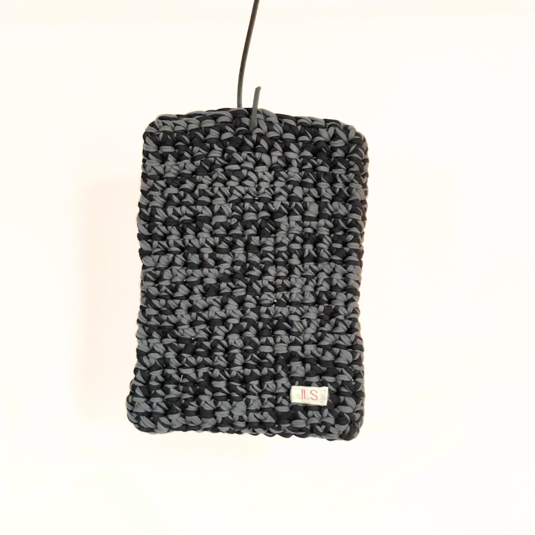 Laptop sleeve
