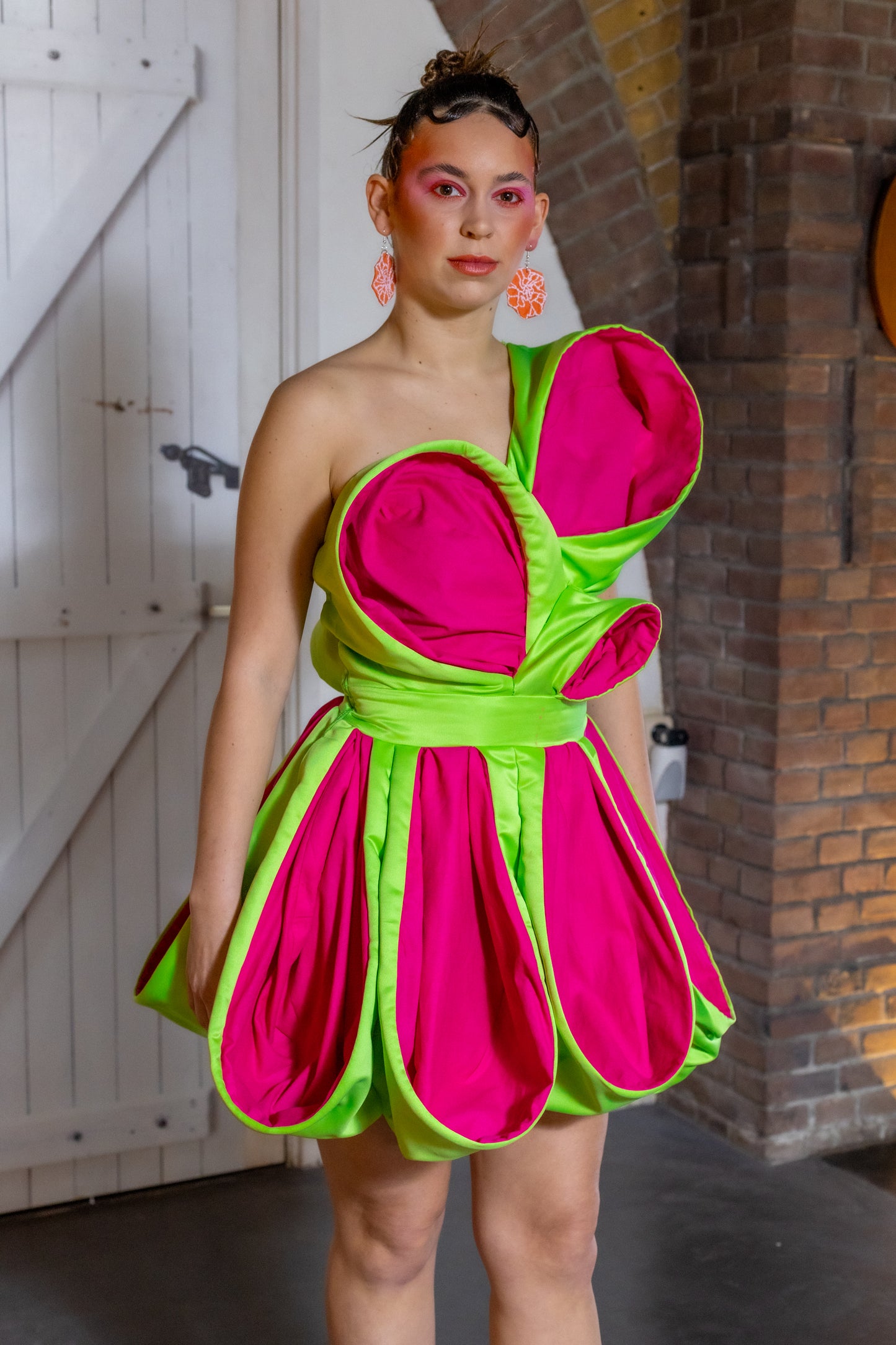 APPEAL TO YOUR IMAGINATION look 2